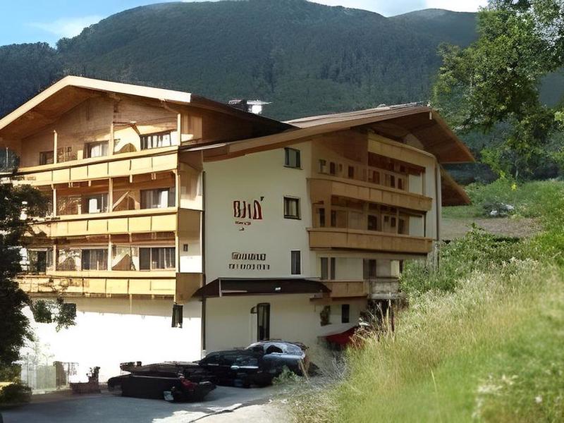 AAB30736614F139FBC18A04643B2F22D