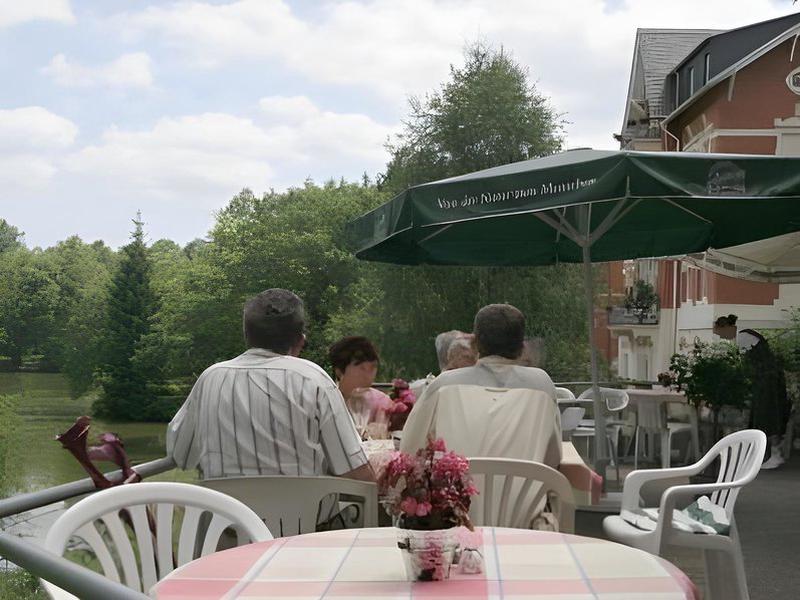 4498861E8299FEC786C8E2878BF7FFD2