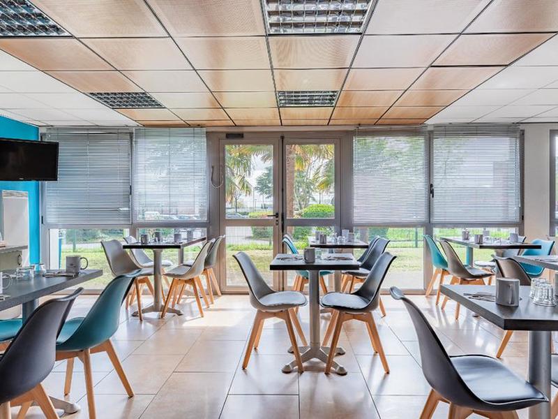 99588003284F036BE1D59088255D2CA7