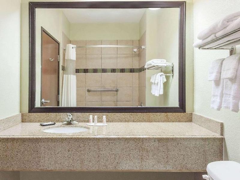 72EDFB33BFB6069418AFC9F8BAE66398