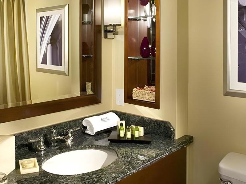 3284EBA4C98EB2F91C5F9505CCDCA218