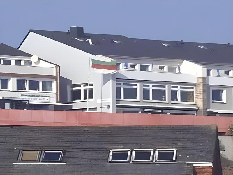 A69348165902FB0ED28D48670A7A7D8B