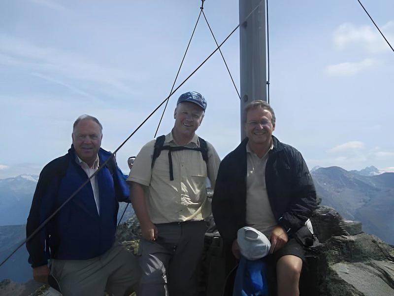 DC1573659034415676E8CF98995CDAE7