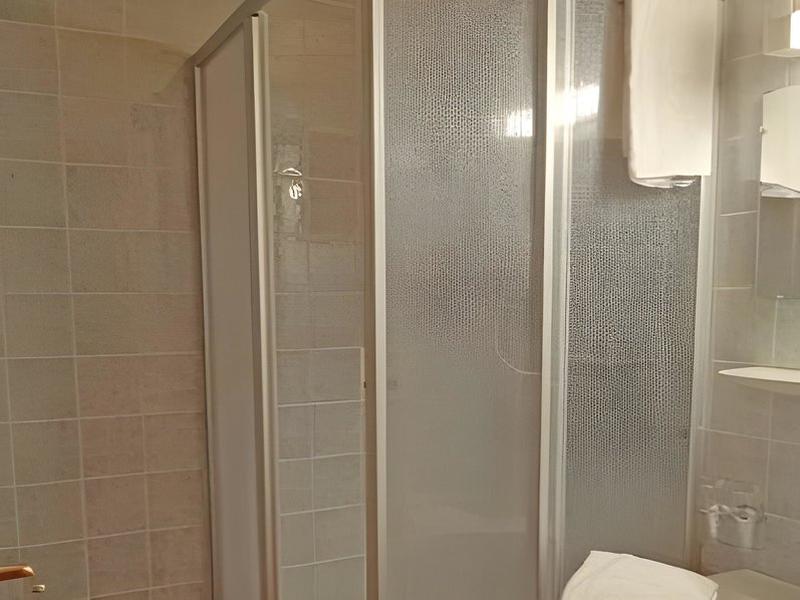 B329608F22B2CC5FE14C840C3A917889