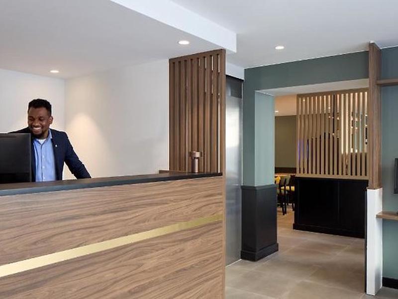 ABD8178D397D4BC9A628A6AA93C1E7BB