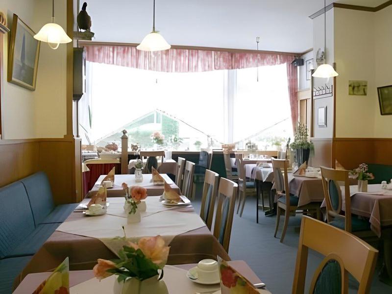 8CED9643192C780334E5FB367B69AF81