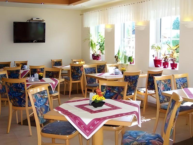 0754C76ADDA45B9CEA3D8FEDF310C05C