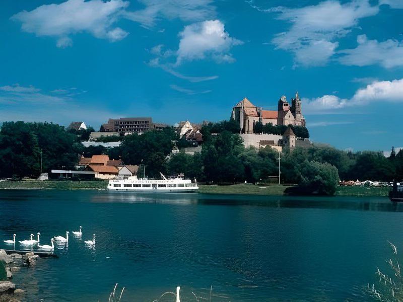 77CA485A01ACE37FD994DC6DF51523B8