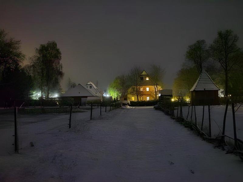 AAAFFCD594E7B8E644F48CE1E82F7147