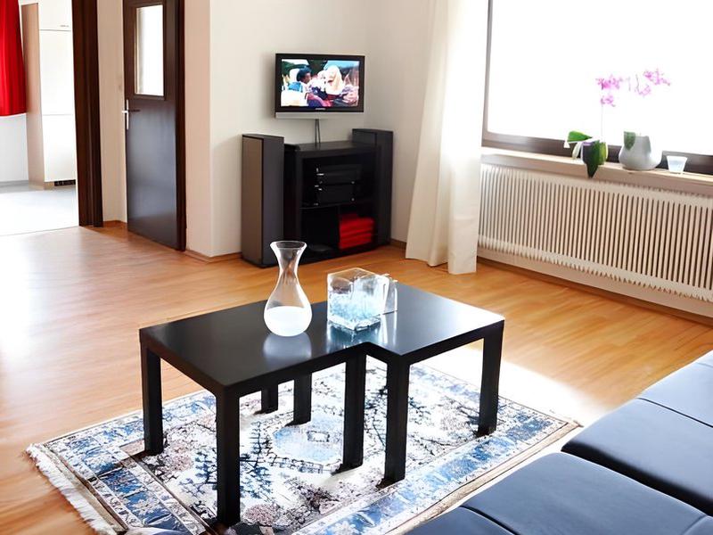 76C4182E0FBC7EBCF80A330ADA6251E2