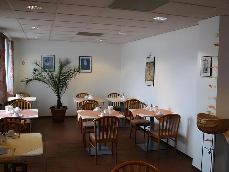 3D6AB84E502CD1FADDD8F7CA4F42F1EF