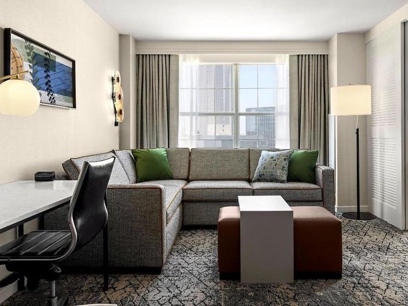 E1F467F037657FDFD1862A24AC82415F