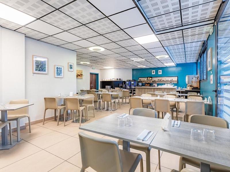 621F23378205FE8139DBD916F2575652