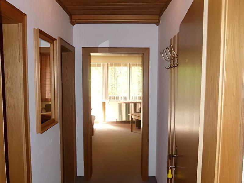 C74BC7A9FC2F1ACA325D0B2127ECE327