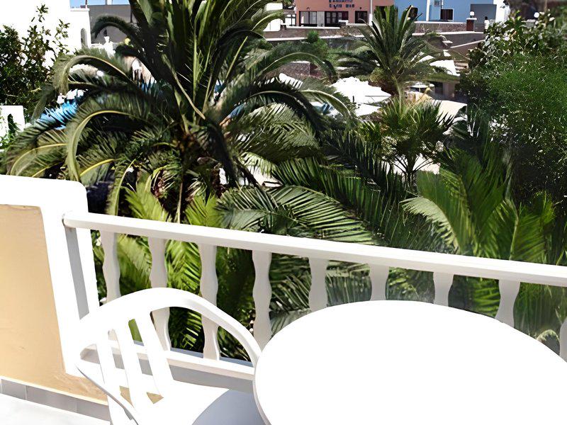 FE0BA8E3CB8E4D7852CDC04944E938E7