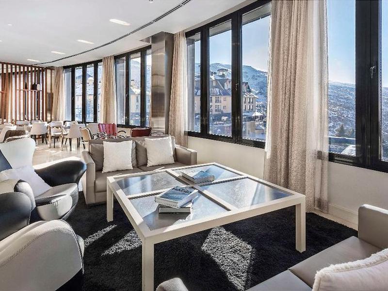 907D4C833860EFE857EFBB549A50FBEF