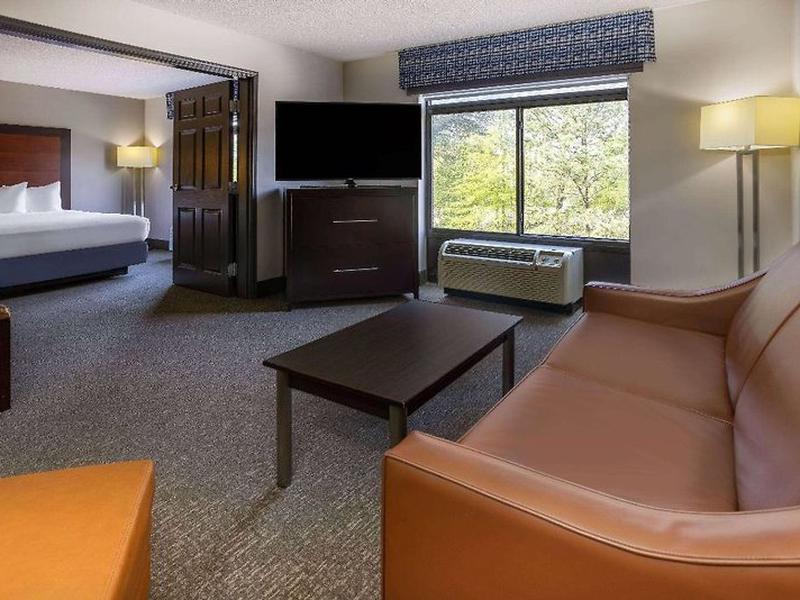 57D6B31AC96A2F828185689C4E146487