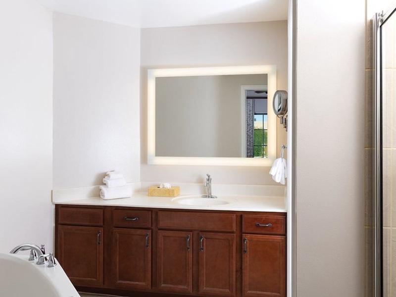 43E900CBED1FA5A5256F29DD5BA5513F