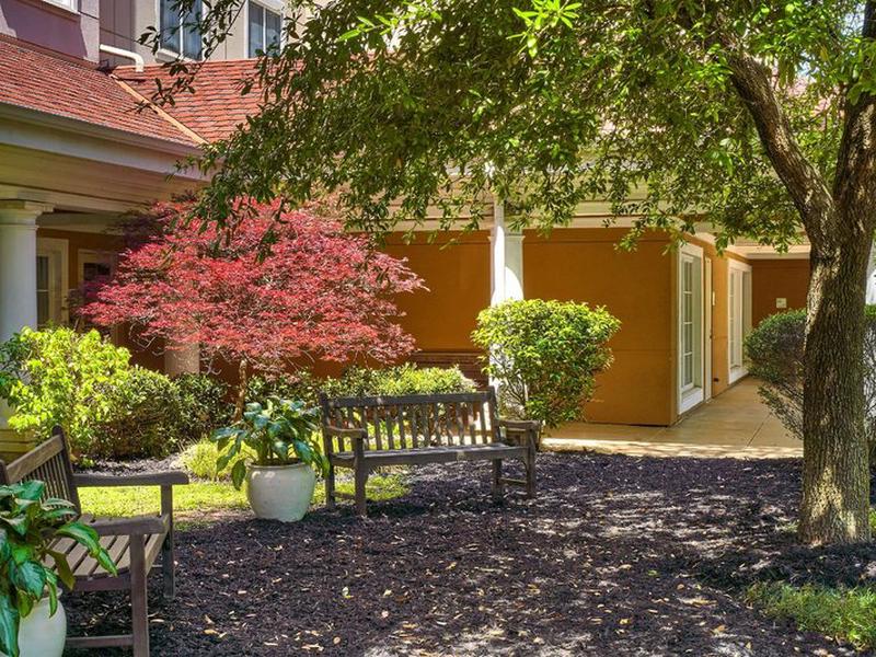 F9D1193B188CE05017711674686D8D8A