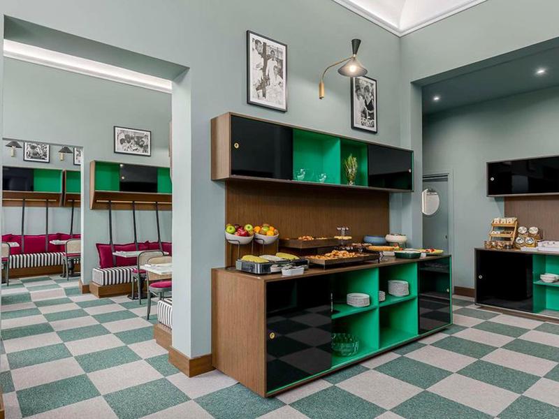 F9903568E789E6A0504079ED599E8B5B