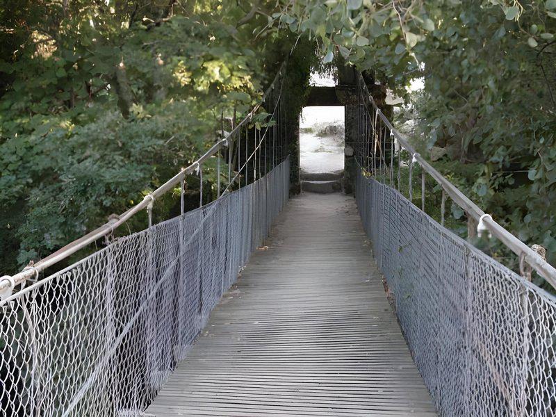 BC294D29BFD4FDF47E27281A2843952F