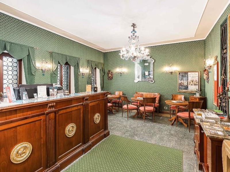 CC8399E686745A67018BEB8ECF94371B