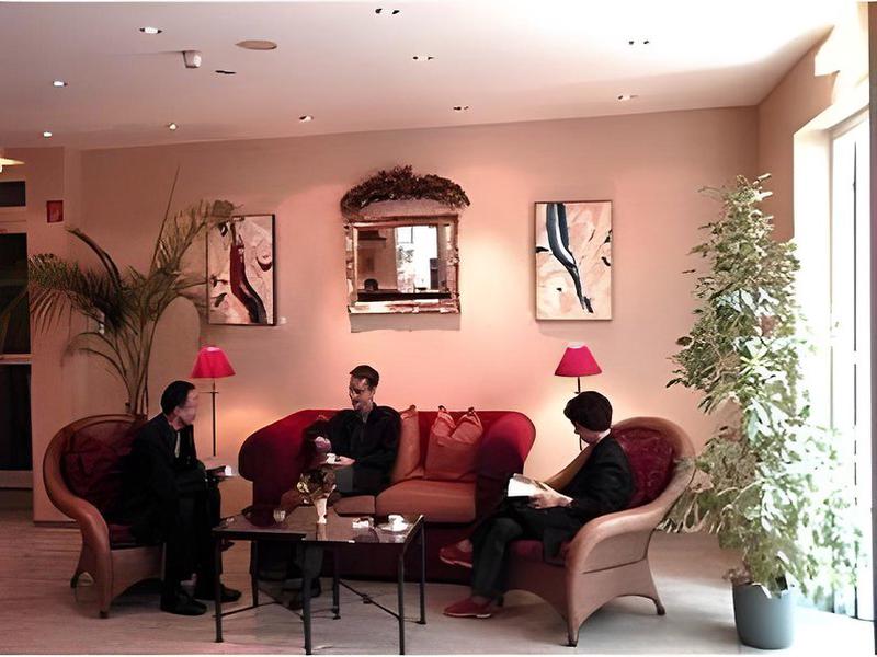 13C9AB835E8F67C654FE1D76F7030594