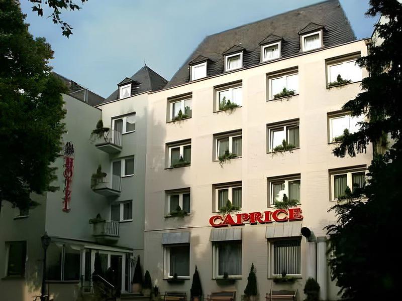 76D0B381428D574A537564869FC8B186