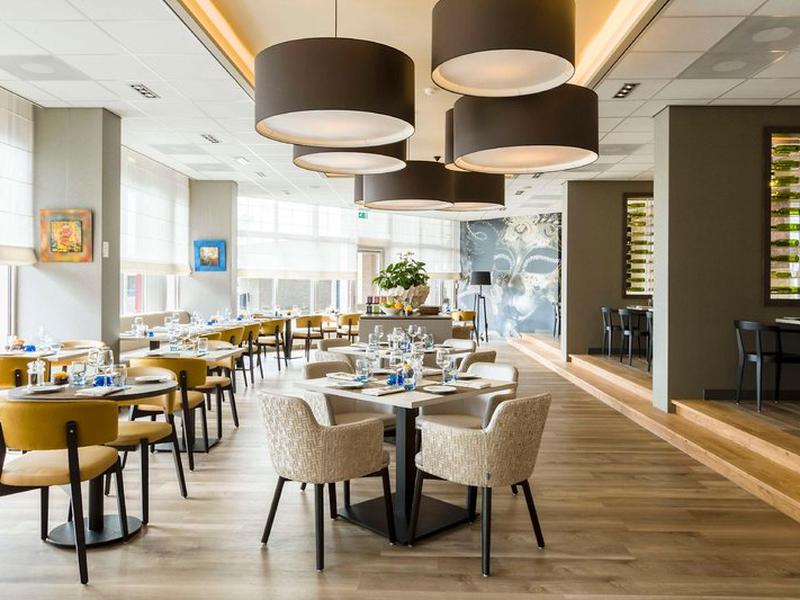 DCA8D5714FF25F0BC874BCE7F17C396E