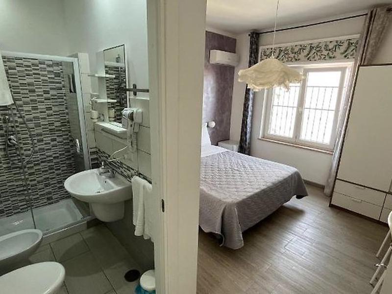 09E1BB46F871BE7BCFB81A3417588F80