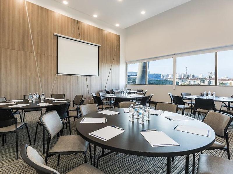 202597B5EF43BD993A0ABA0C6F996453