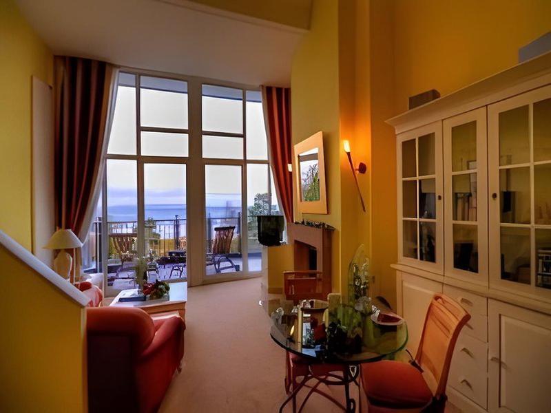 71F4E0F2BD3979292B83DE7C0EFAF062