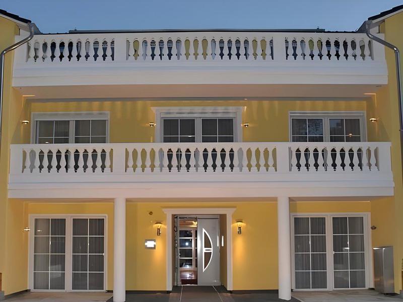 835277BD39B92CE4E0D4EF530F803603