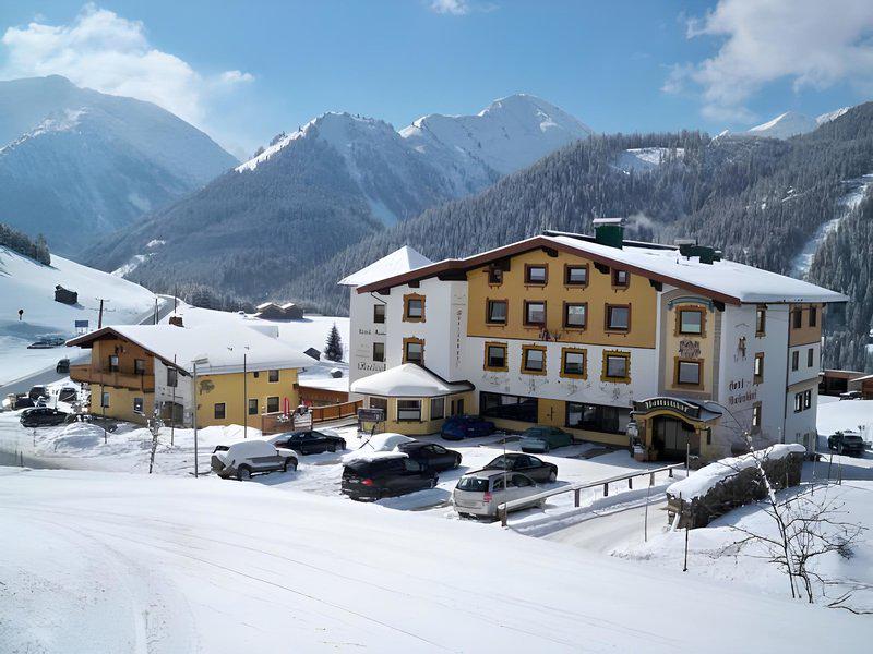 3A52667AA1A313904E6EFA72FBFB2887