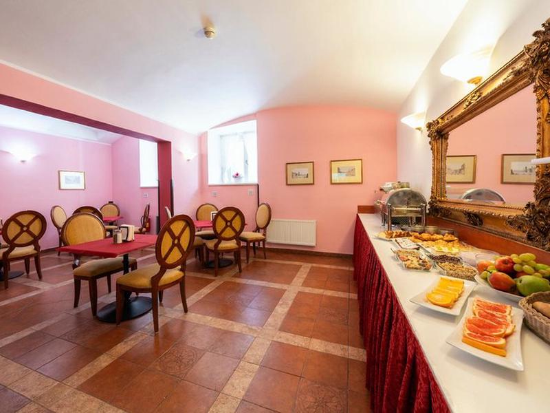 0B6961177B42016B419900874E03E3FA