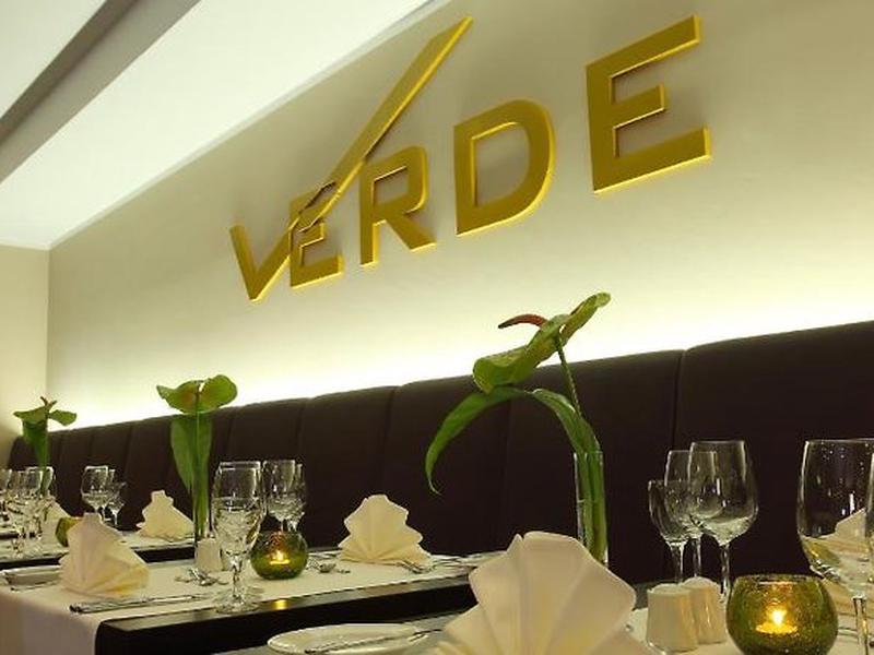 181F881ED26EB5BE7AE87F812C72DB56