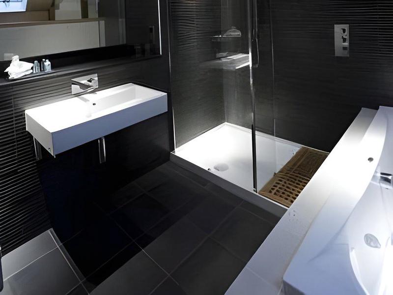 BA004F6C5CDE9BD85577D1F7639A52B7