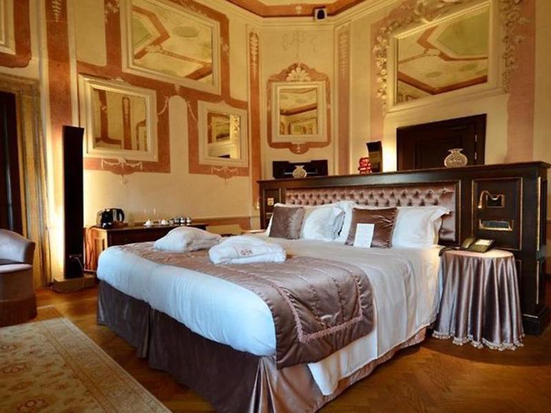 2BB93E1637D26CA03867F8F186FF3ACF