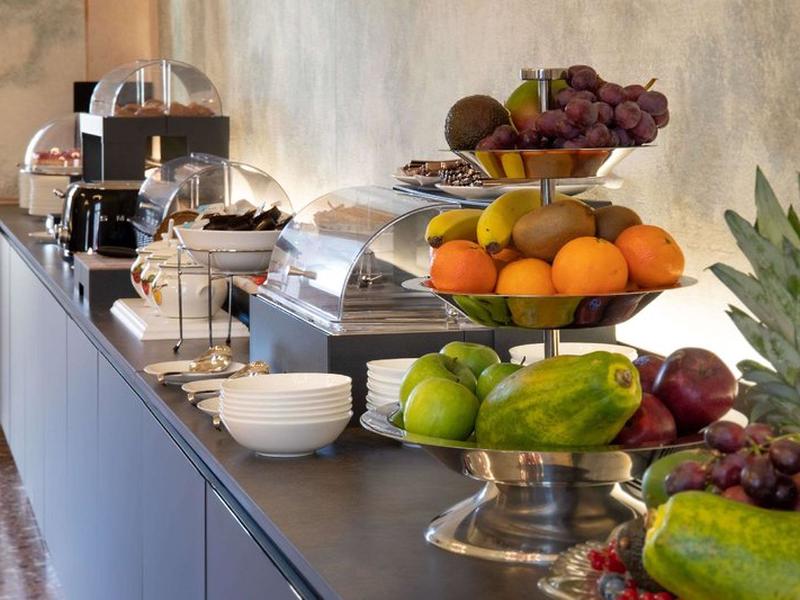 A056E4B4FB5418B8EAB802B9575DB642