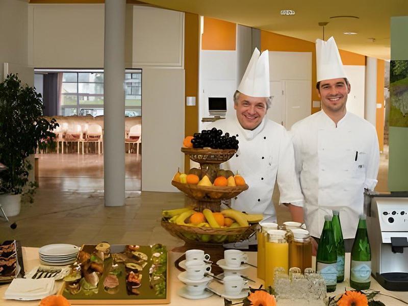 6F8091A05652725C36E38F4790C08836