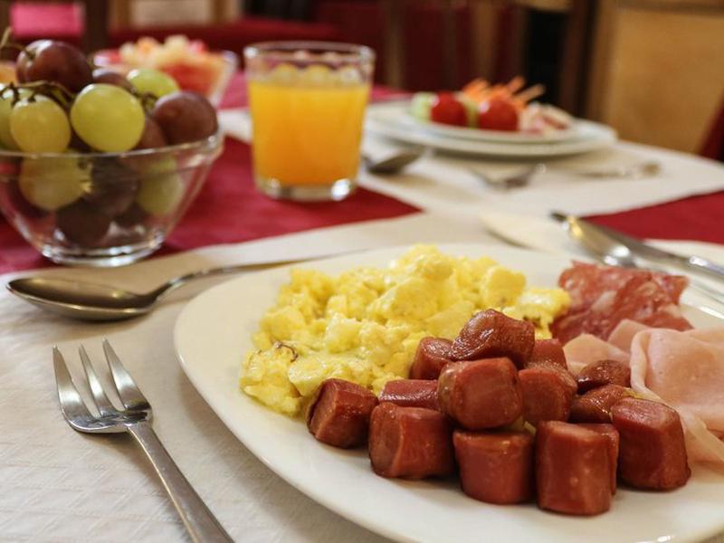 EF7BA63CA5A62A46F2227F9082FC43FF