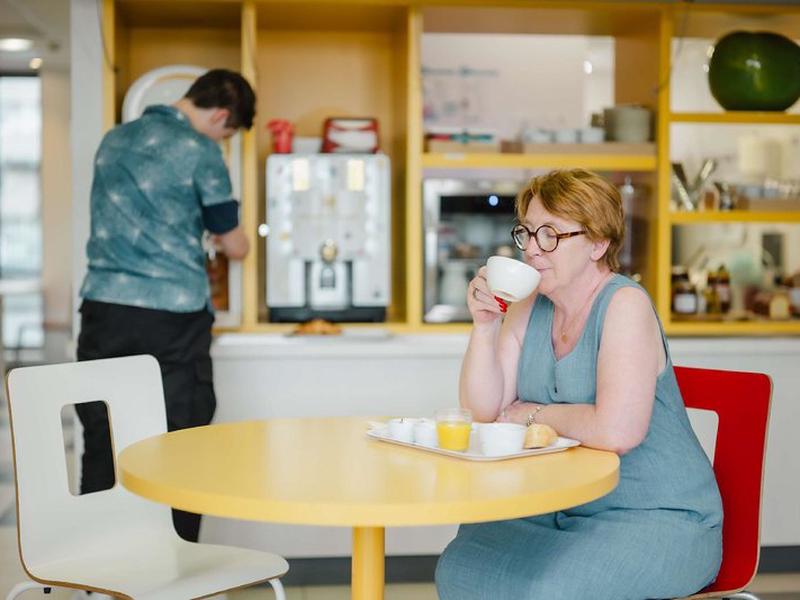 8248B71210F3C5B556955EC4E8E050FE