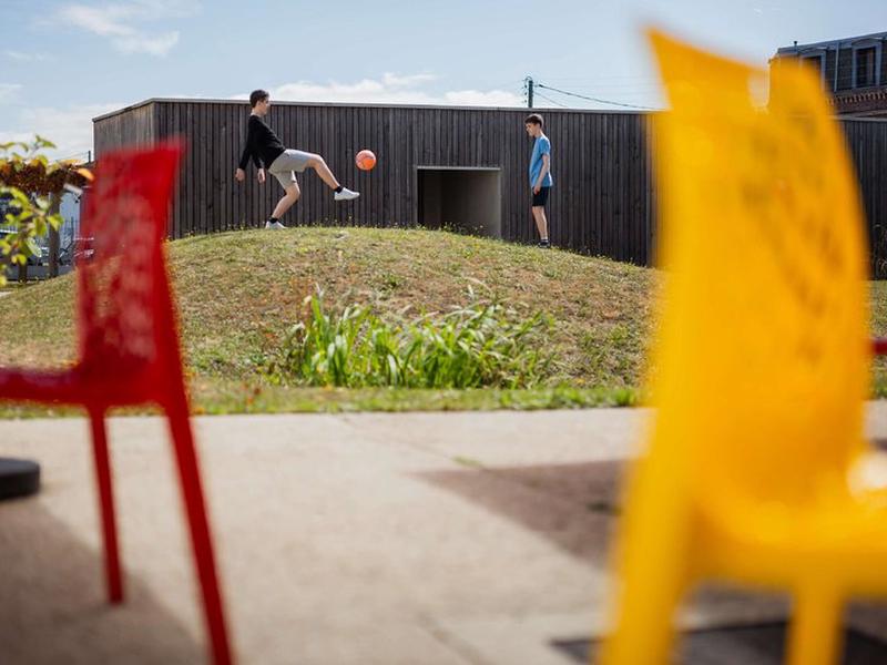 11462AAB70543D135E3004383D9B56AB