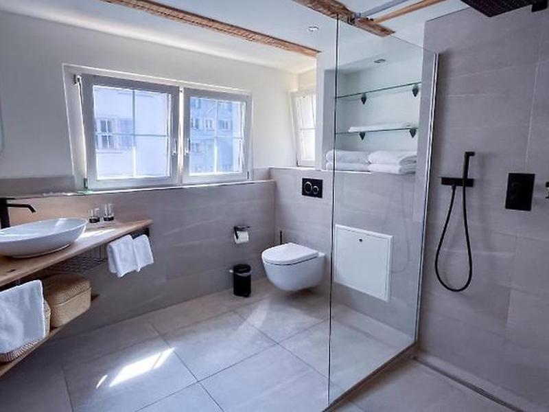 25AD002A95707B60019FB9BF7BAF6A2F