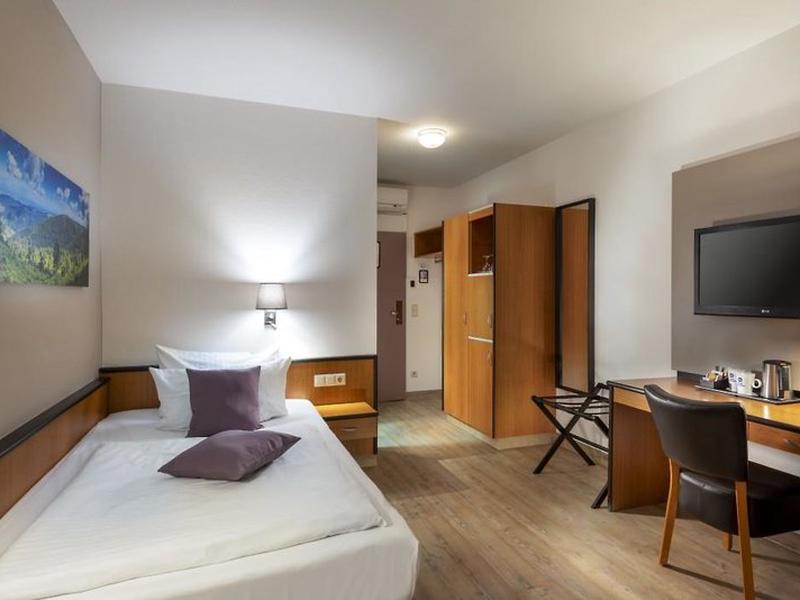 45CCDE35268E0517D800A7A152F295BC