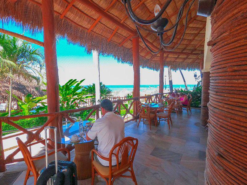 46652E5DF33F9B3A6496127A6128E7E7