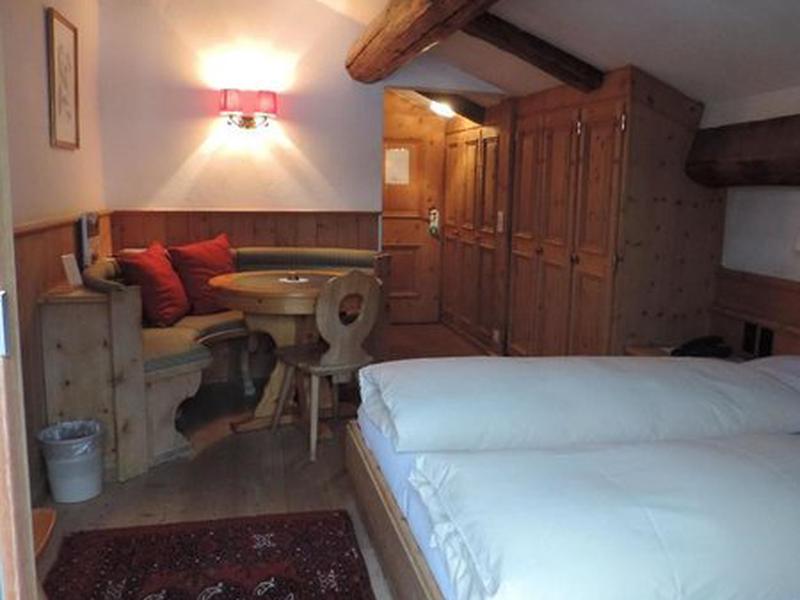 C0FC3DE5F043ABBC73EA20C7AF0A3C48