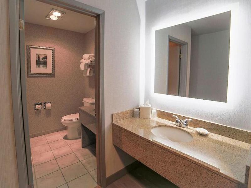 14AAE7E132319A7296E340621AF0614B