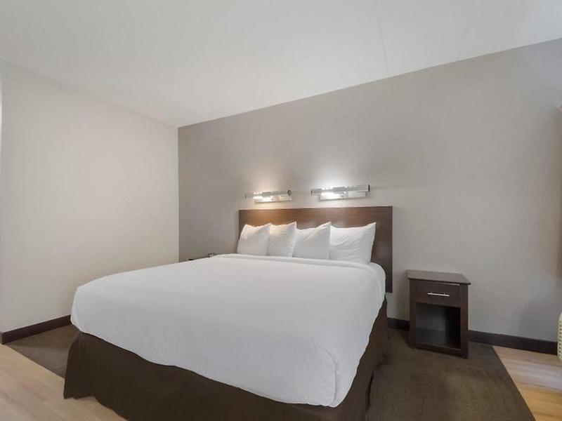 DFE0A104FE48995ACEBF920714CF0B2F