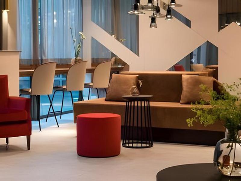 2D0BB6BF716E2C064F9806F6380A580D